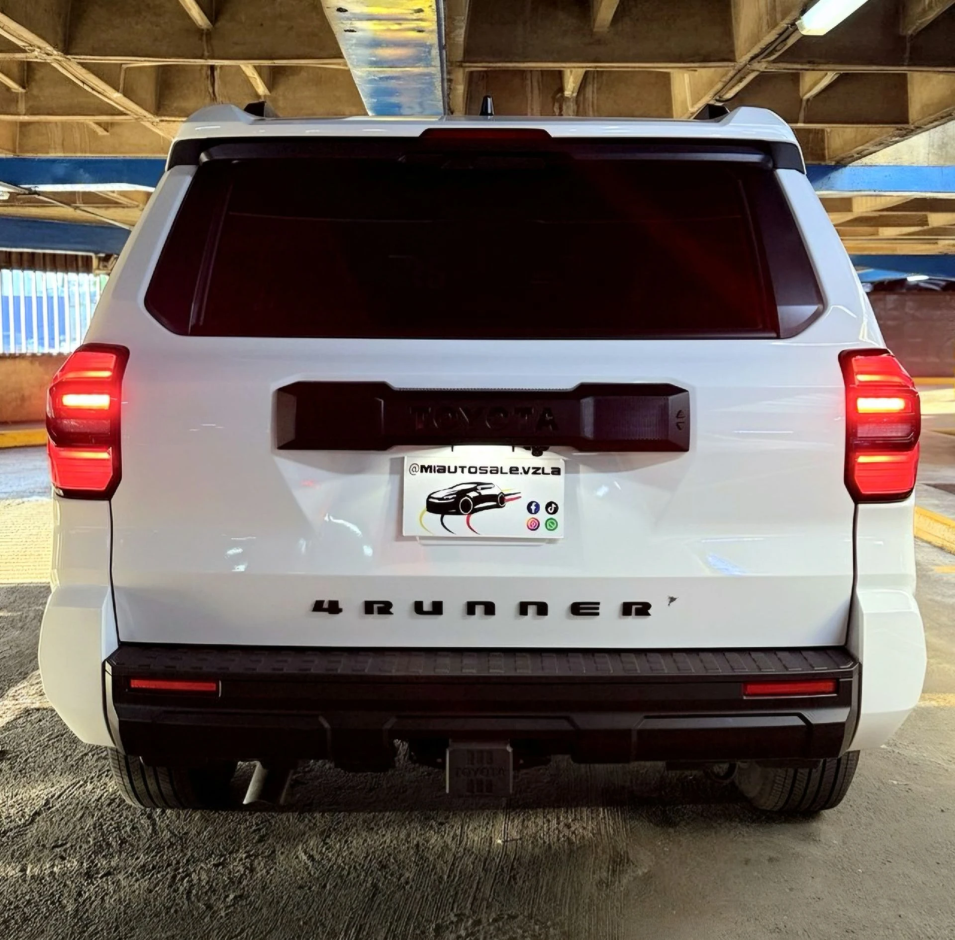 2026 Toyota 4Runner SR5 — foto 5