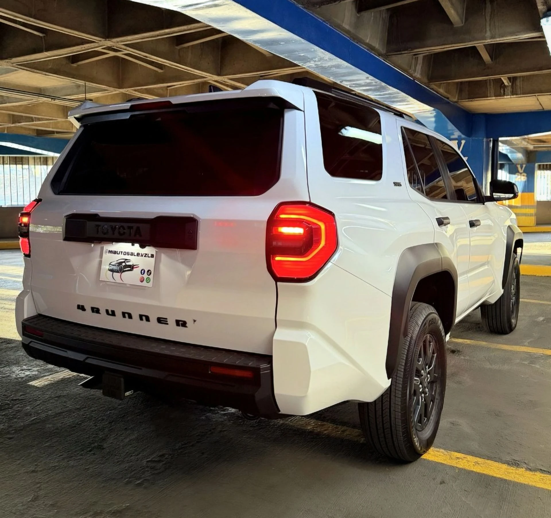 2026 Toyota 4Runner SR5 — foto 6