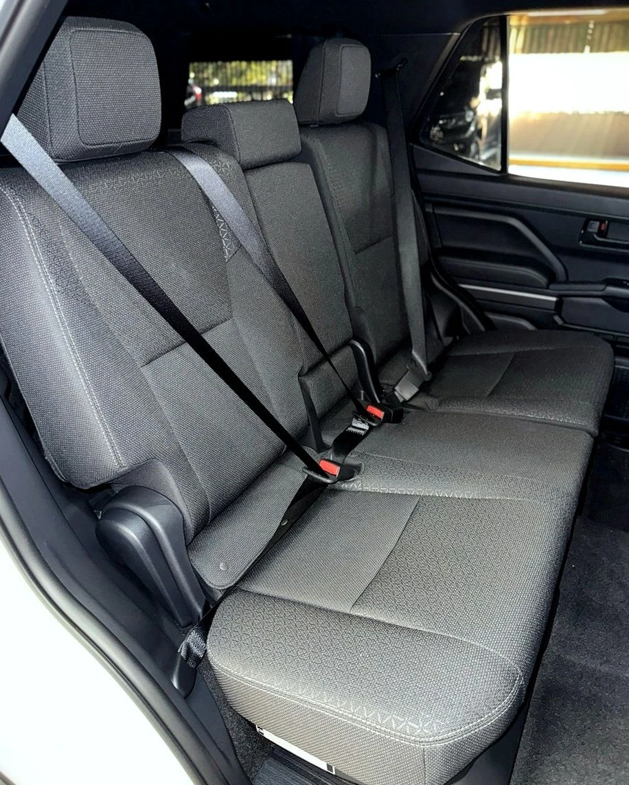 2026 Toyota 4Runner SR5 — foto 15