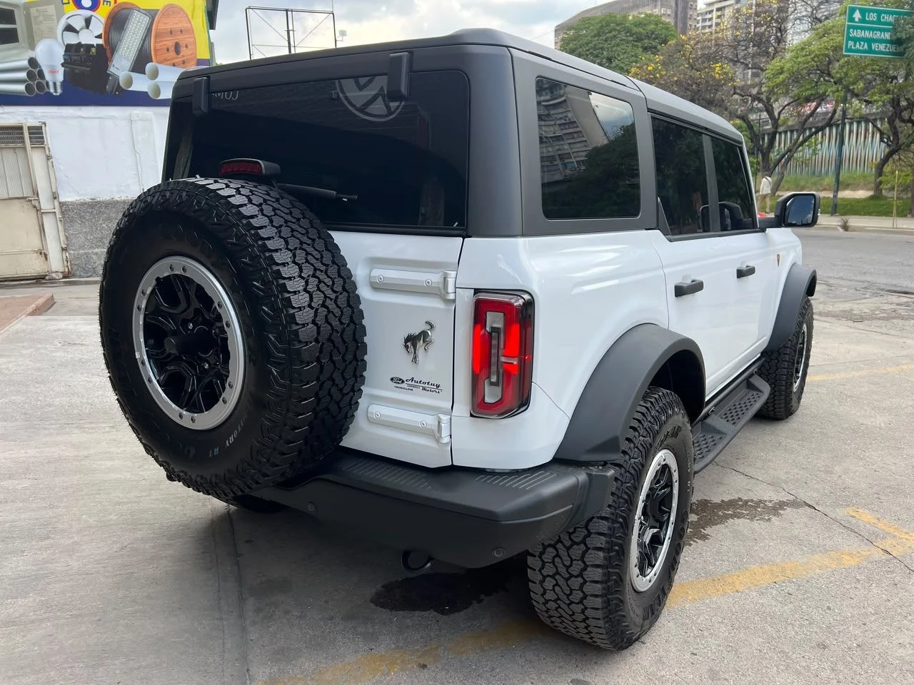2025 Ford Bronco Badlands — foto 4