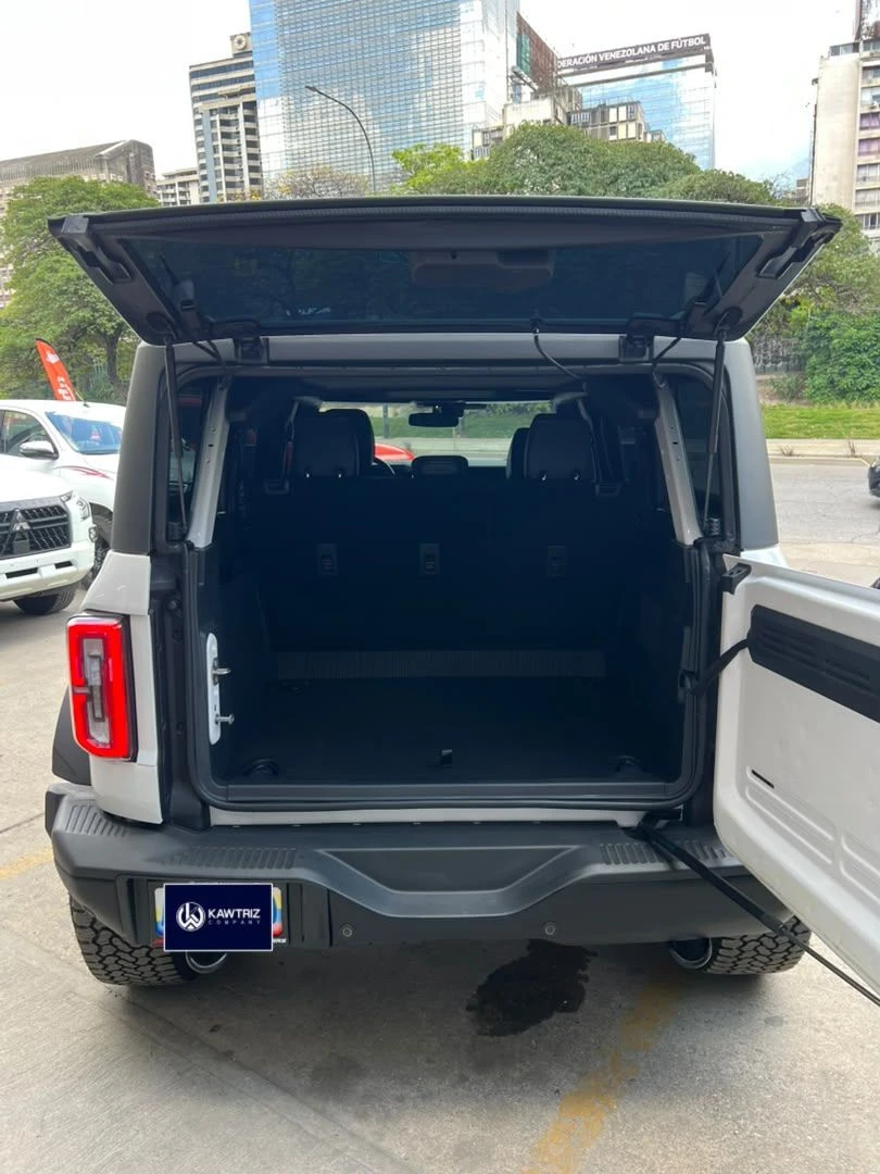 2025 Ford Bronco Badlands — foto 6