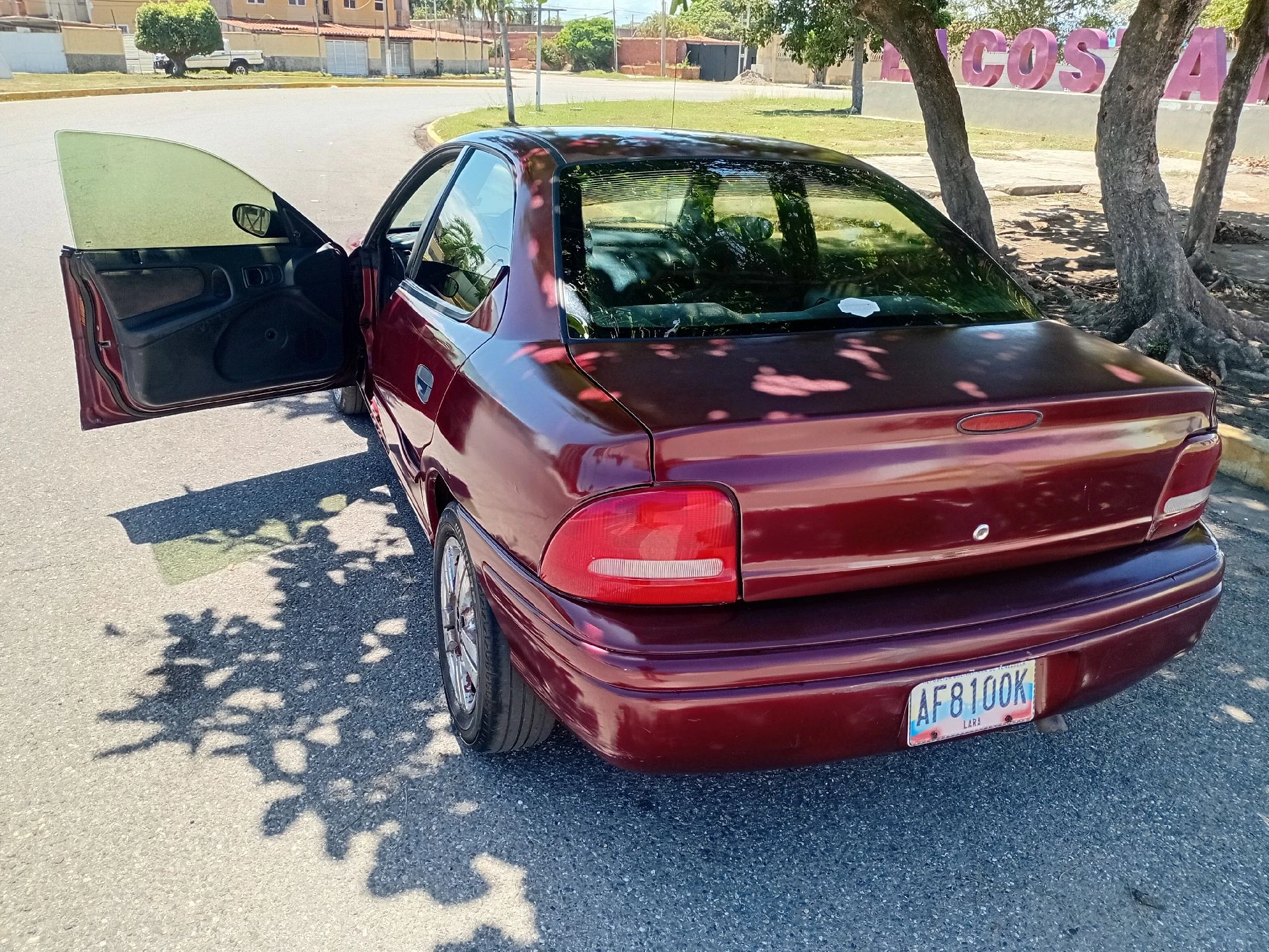 1998 Chrysler Neon LE — foto 7