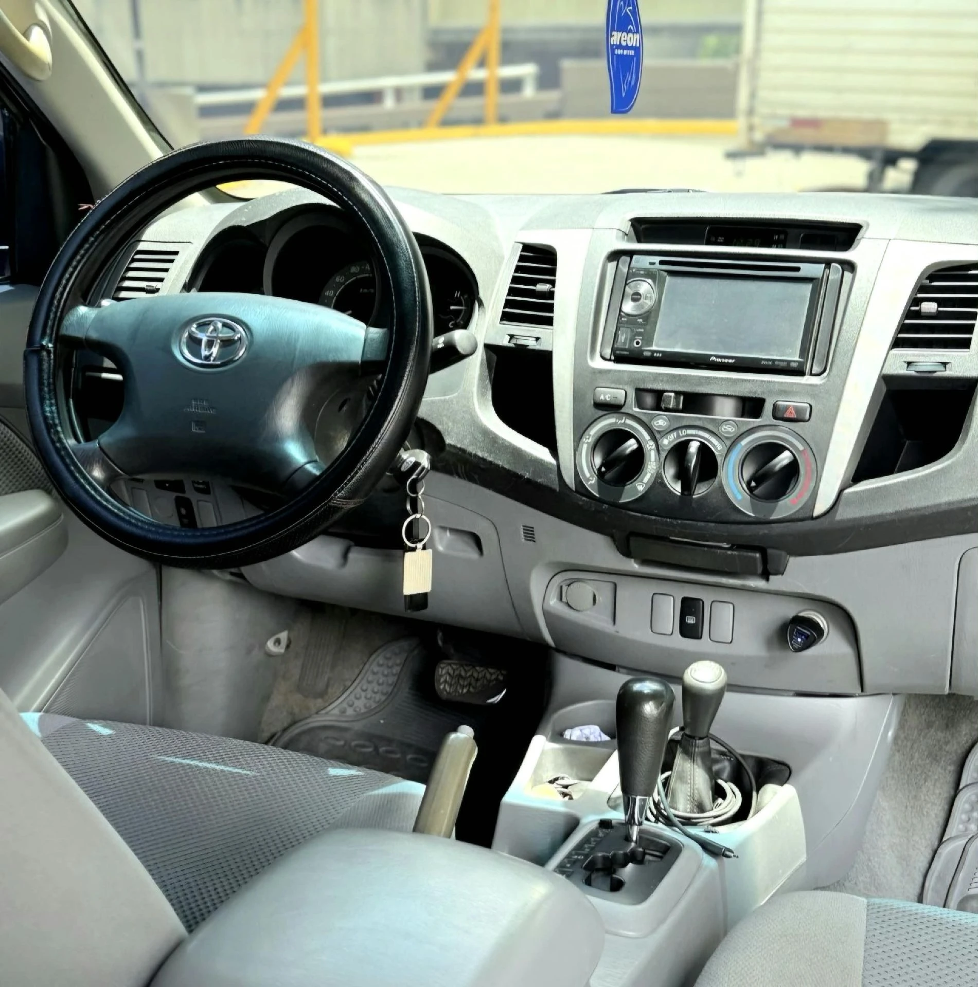 2009 Toyota Hilux 4.0 — foto 16