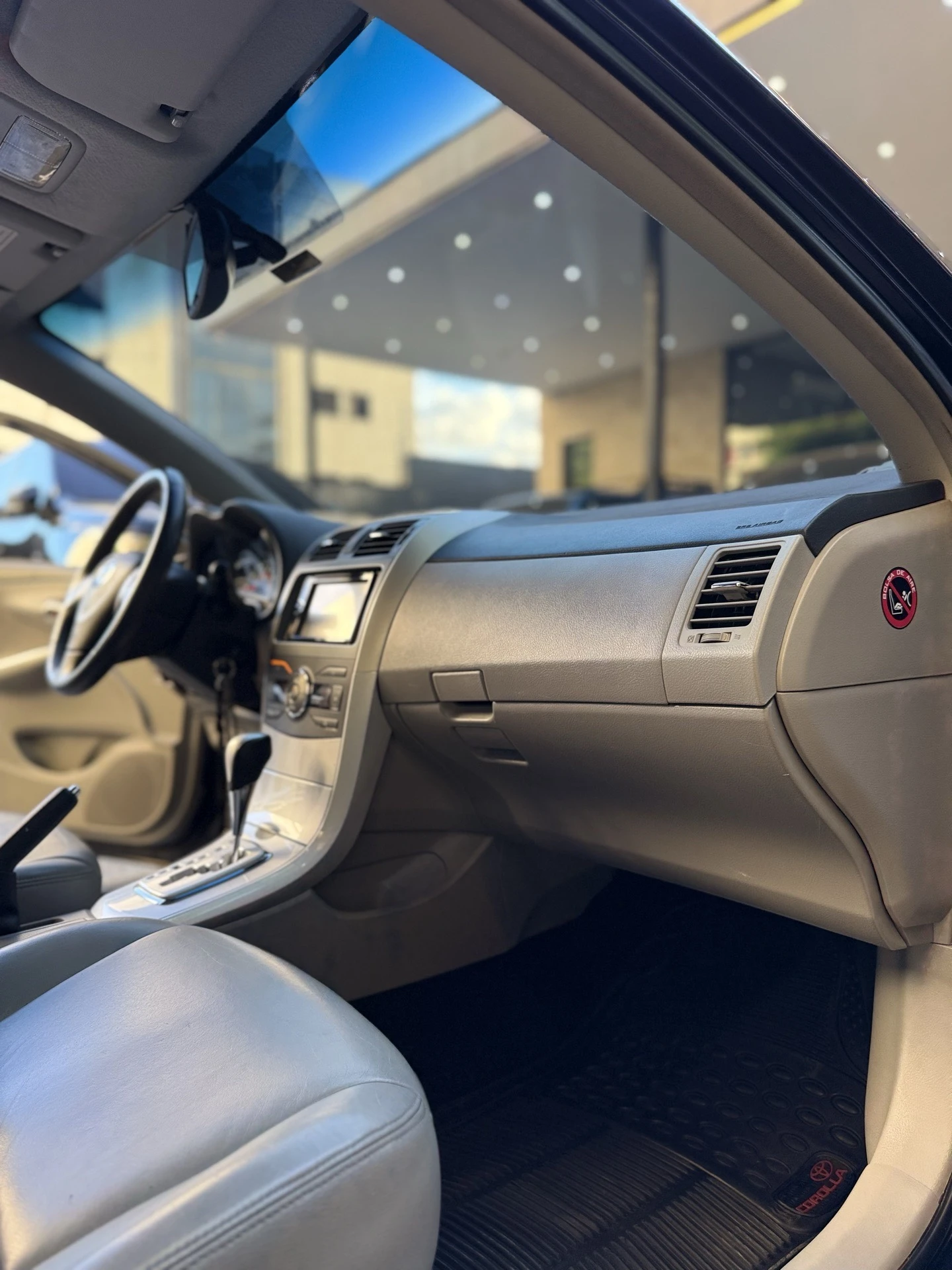 2012 Toyota Corolla Gli — foto 6