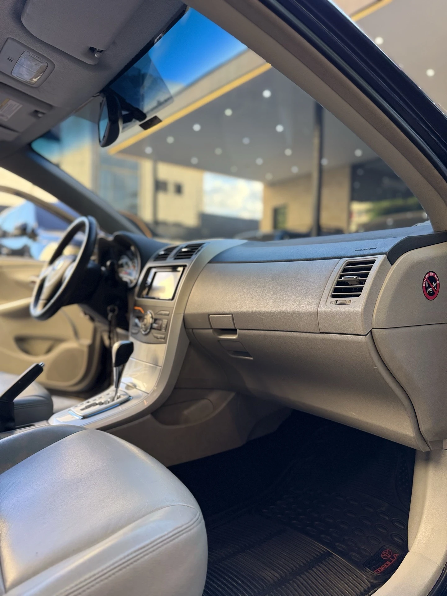 2012 Toyota Corolla Gli — foto 7