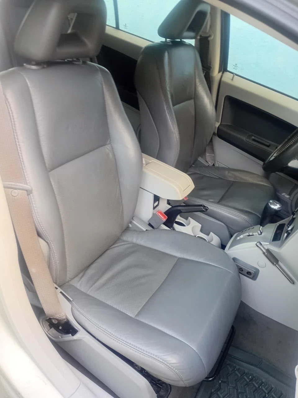 2007 Dodge Caliber LE — foto 5