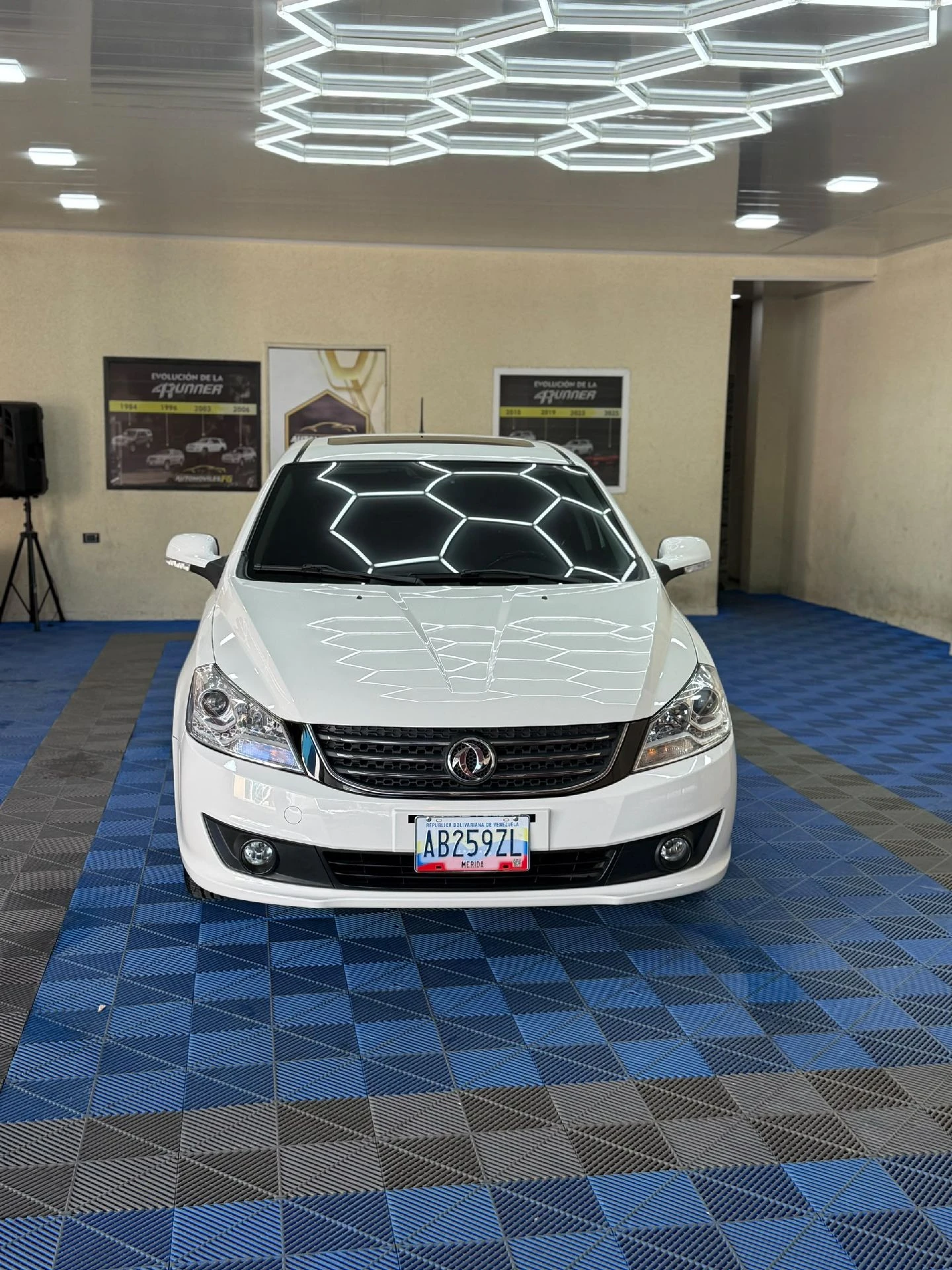 2022 Dongfeng S30 Noble AT — foto 9
