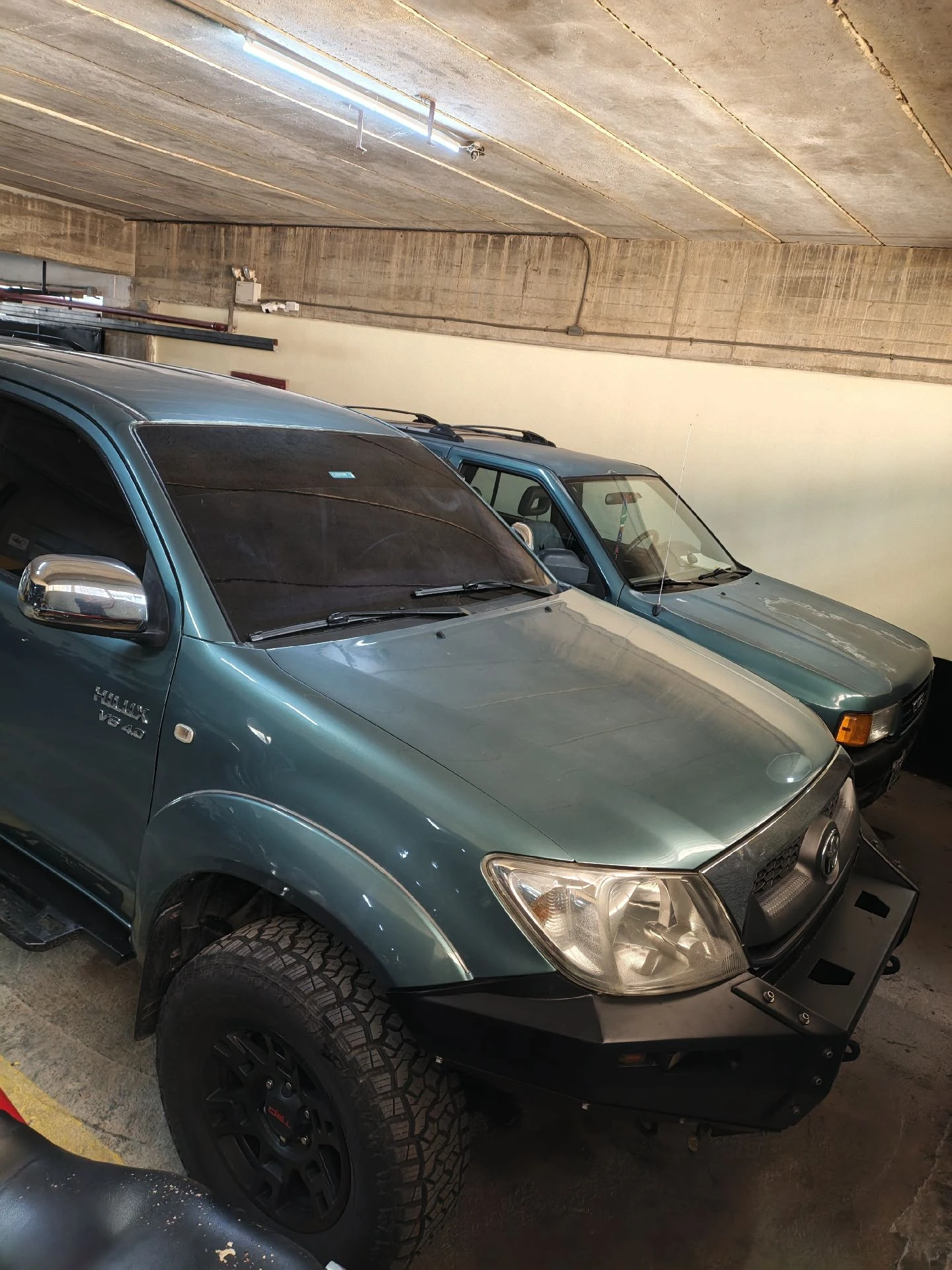 2011 Toyota Hilux Kavak — foto 2