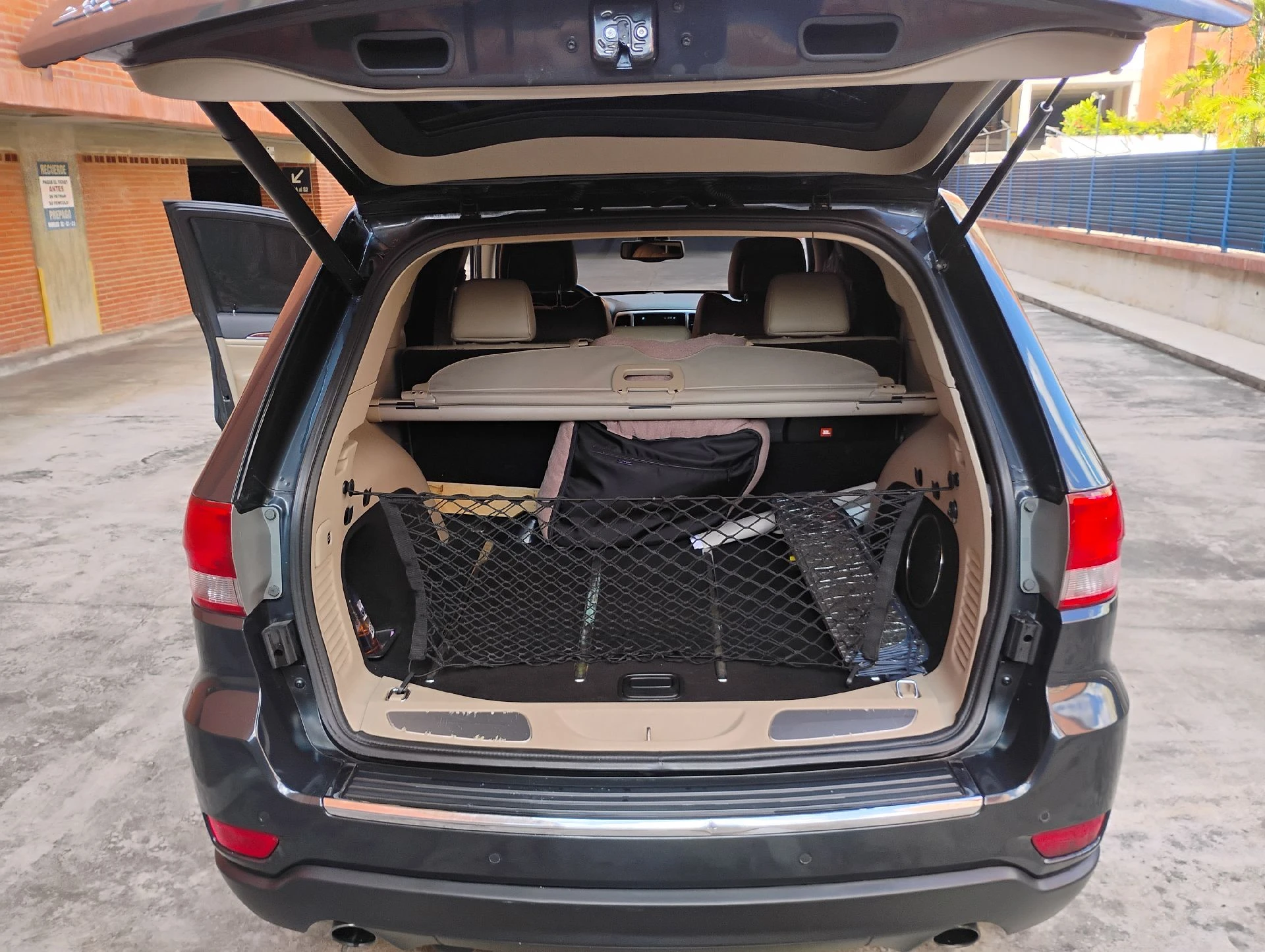 2011 Jeep Grand Cherokee Limit — foto 3