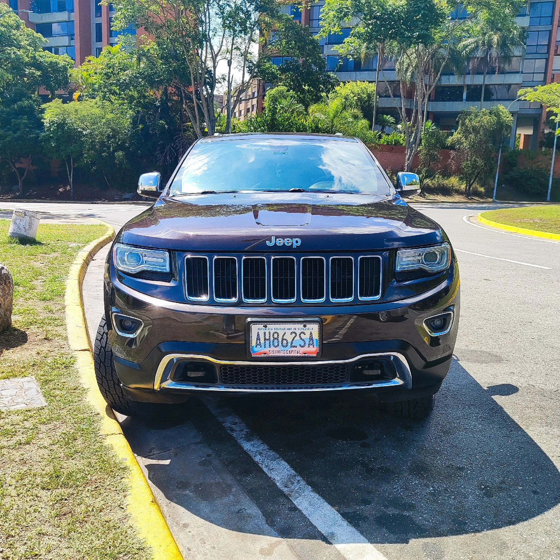 2013 Jeep Grand Cherokee 4G Limited — foto 3