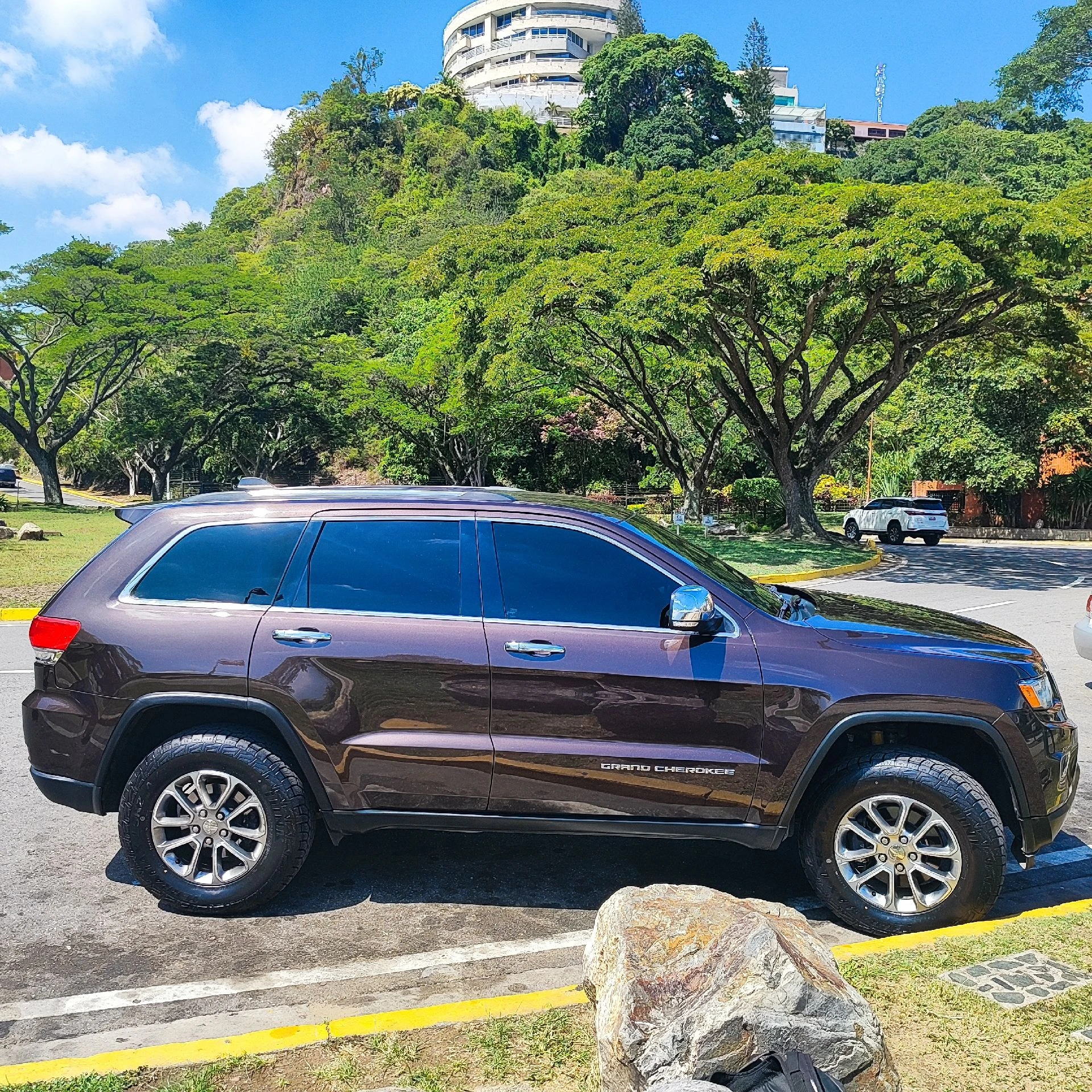 2013 Jeep Grand Cherokee 4G Limited — foto 7