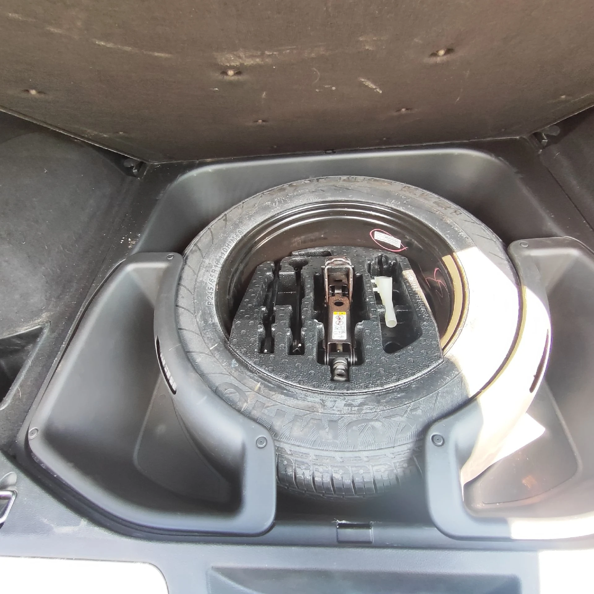 2013 Jeep Grand Cherokee 4G Limited — foto 16