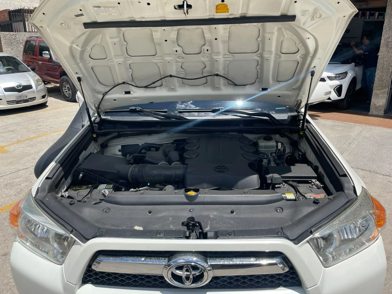 2011 Toyota 4Runner SR5 — foto 3