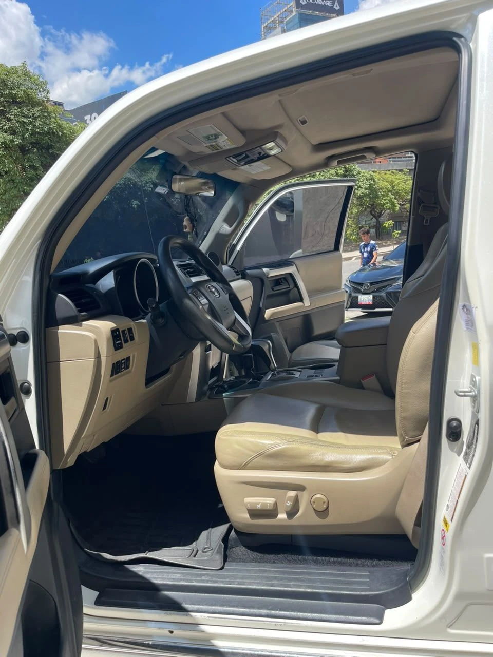 2011 Toyota 4Runner SR5 — foto 5