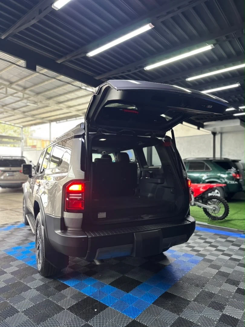 2027 Toyota Land Cruiser Prado — foto 6