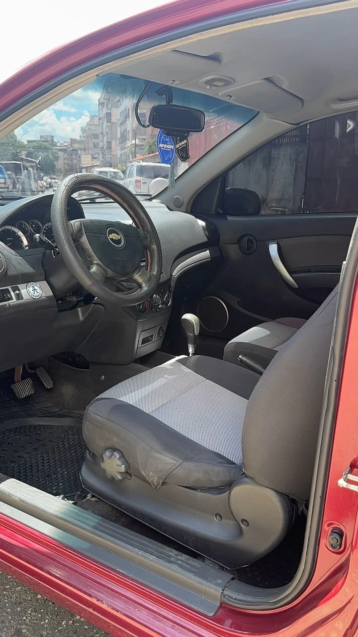 2011 Chevrolet Aveo LT — foto 12