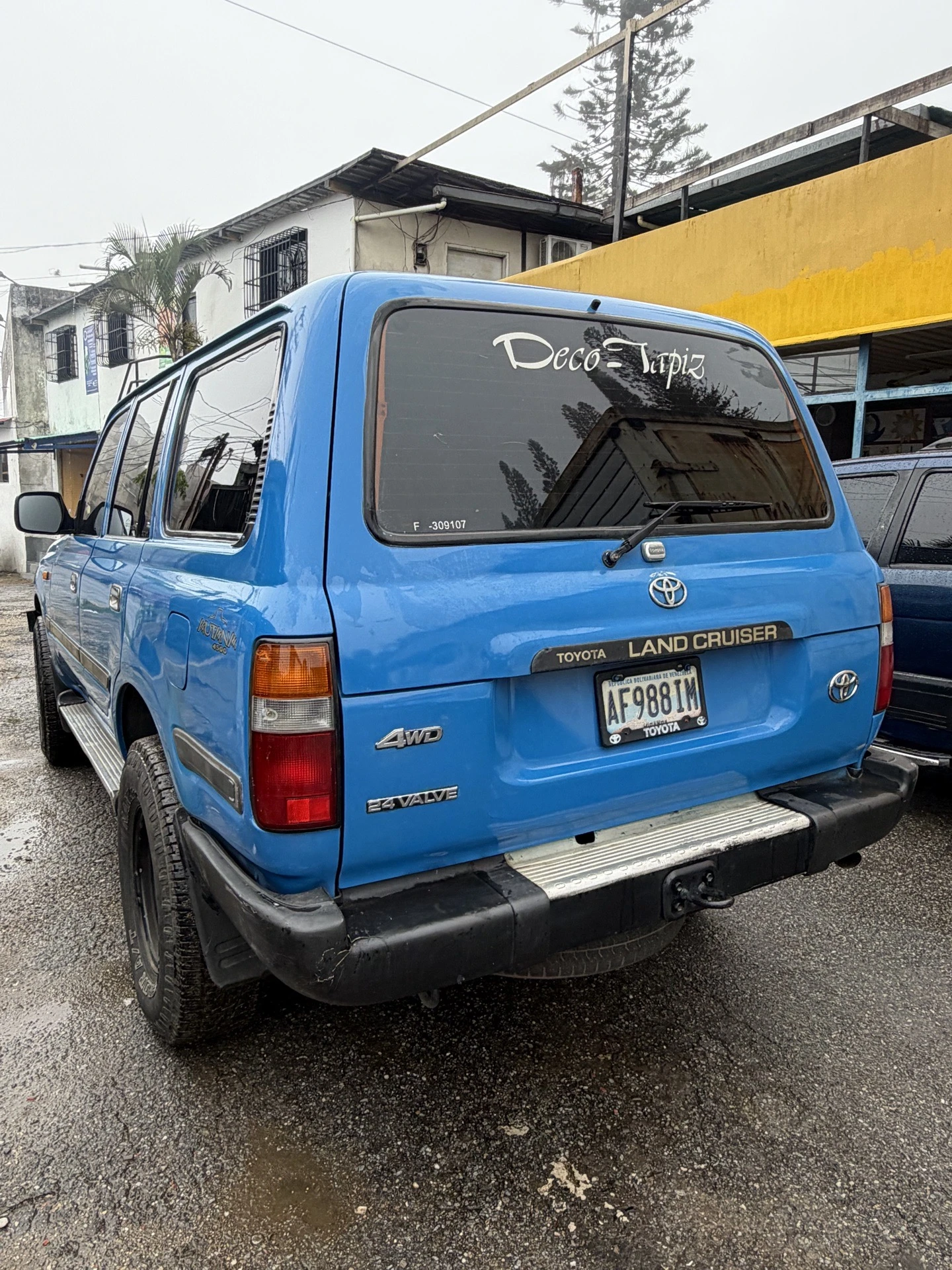 2000 Toyota Autana — foto 3