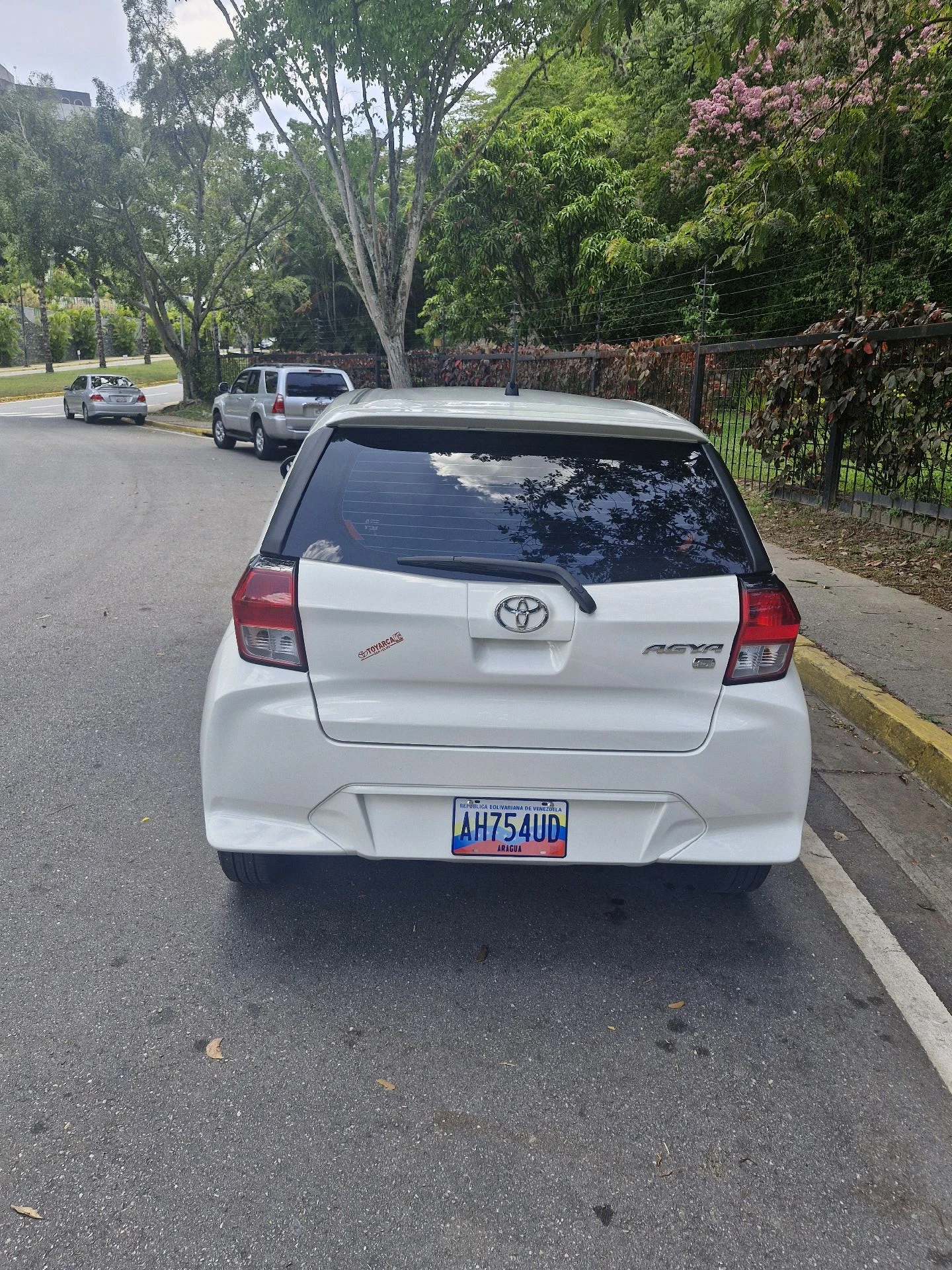 2025 Toyota Agya Lujo — foto 5
