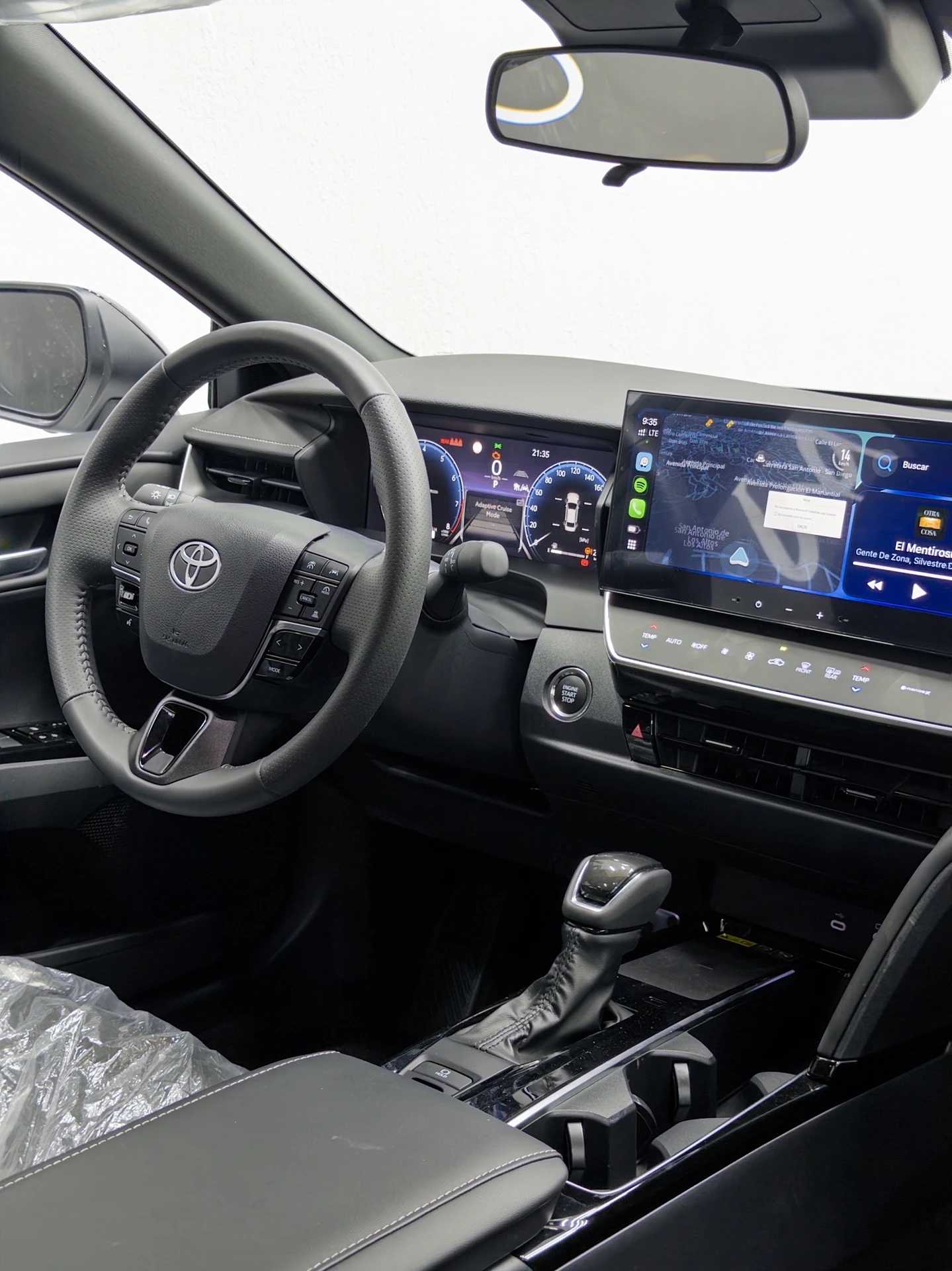 2025 Toyota Camry Sport X — foto 10