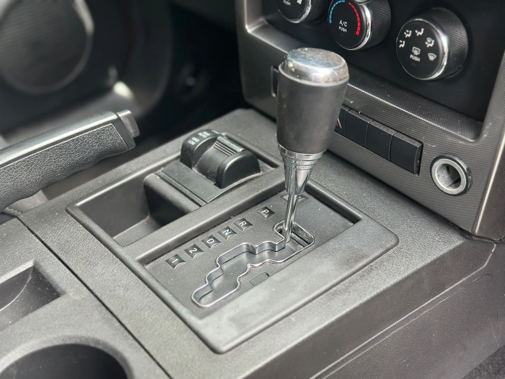 2014 Jeep Cherokee Kk — foto 5