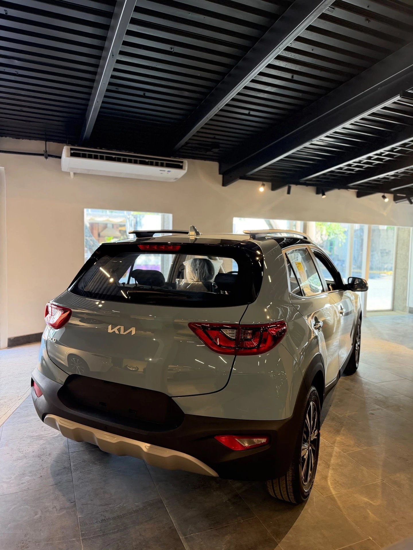 2026 Kia KX1 — foto 6