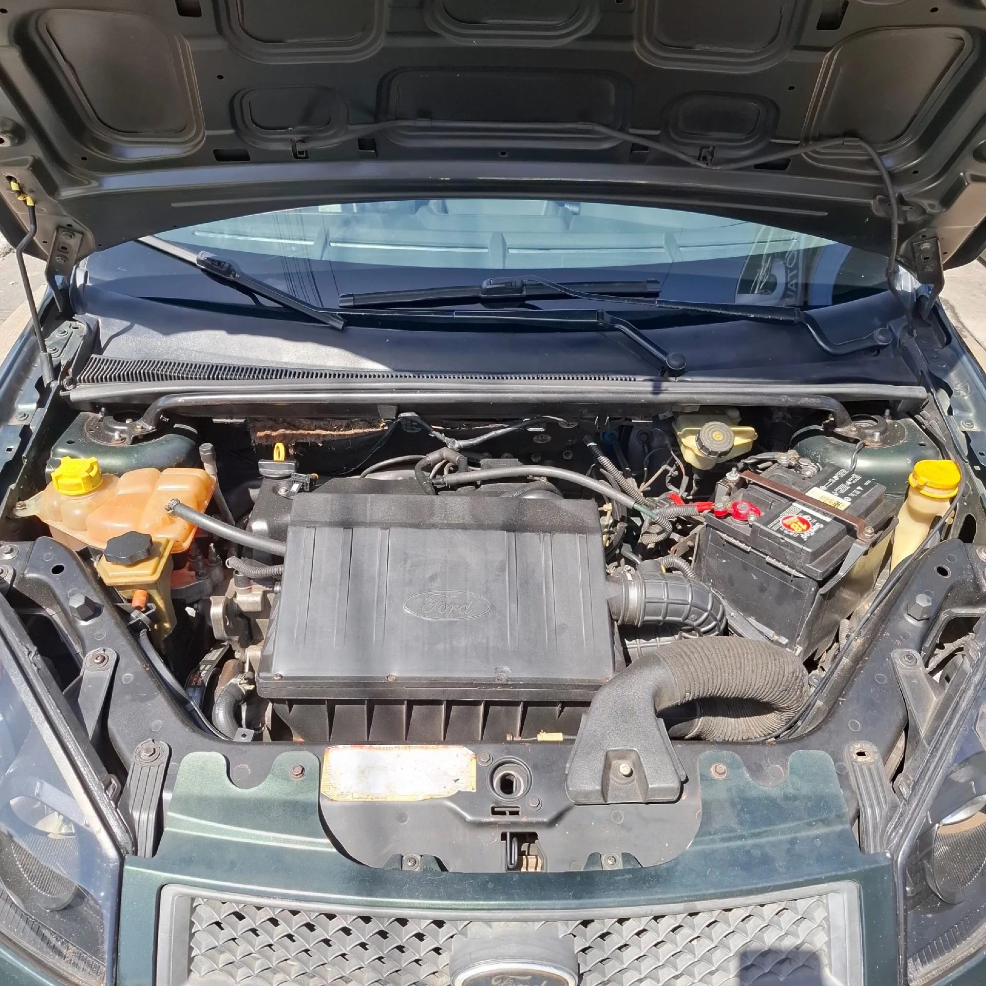 2010 Ford Fiesta Max — foto 11
