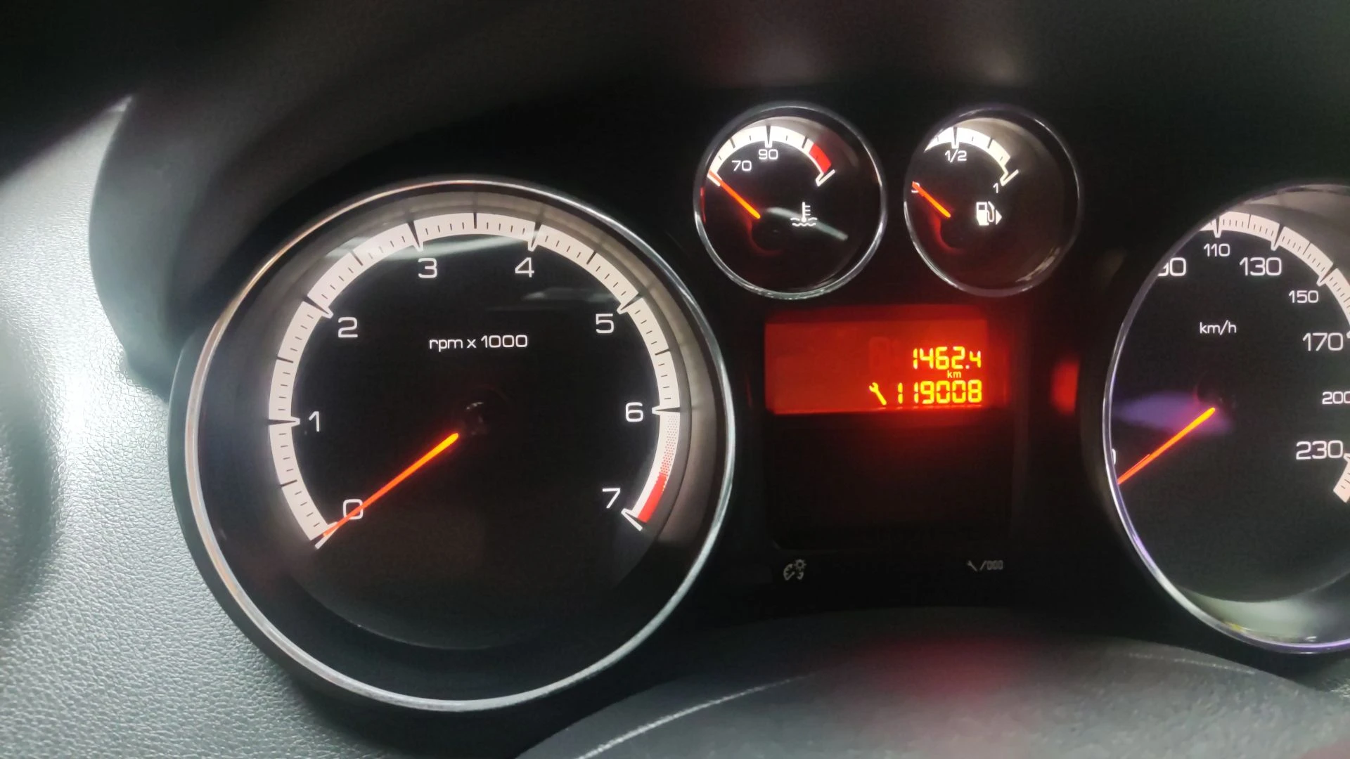 2012 Peugeot 408 Sedan — foto 7
