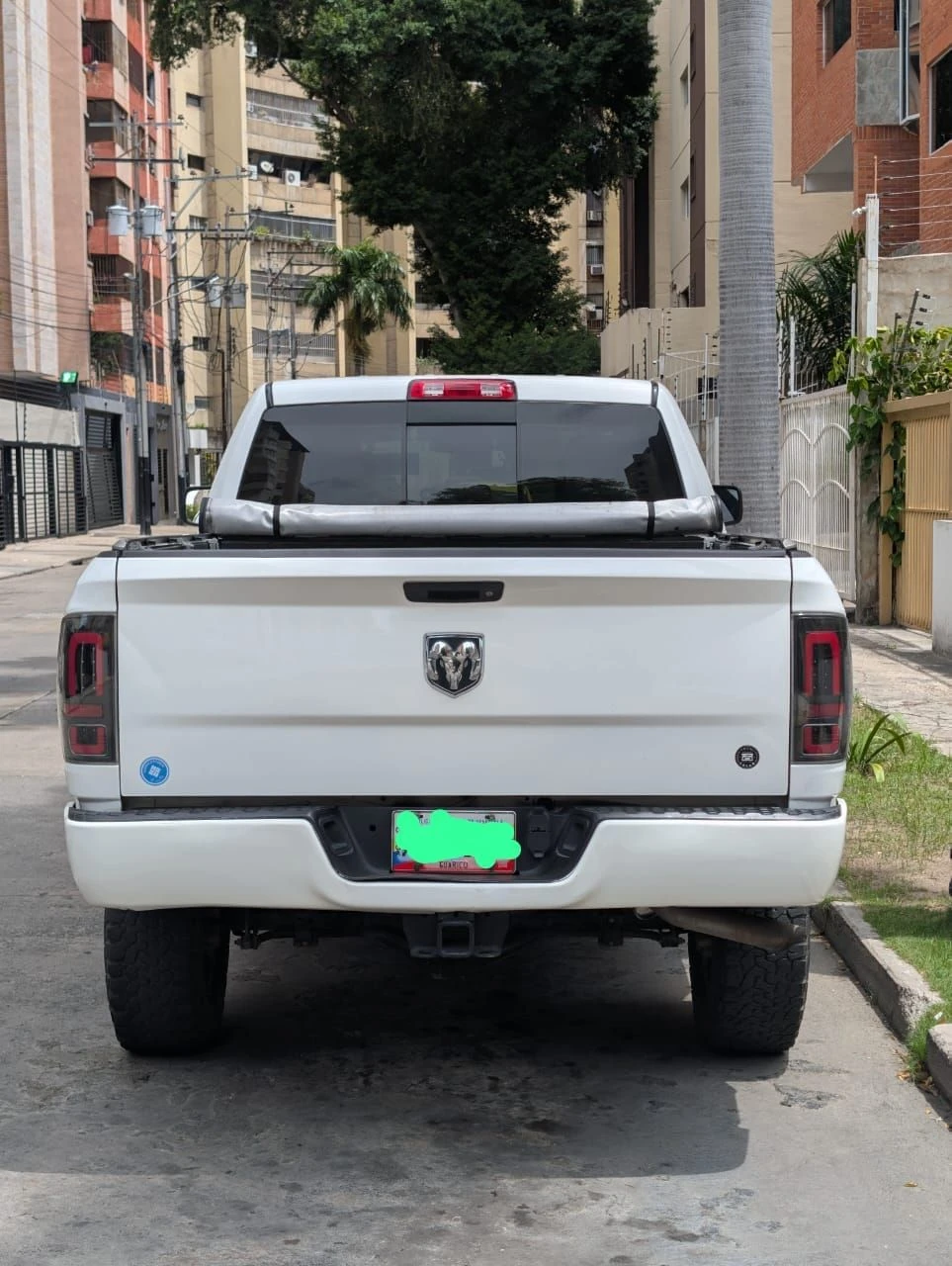 2016 RAM 2500 LS — photo 4