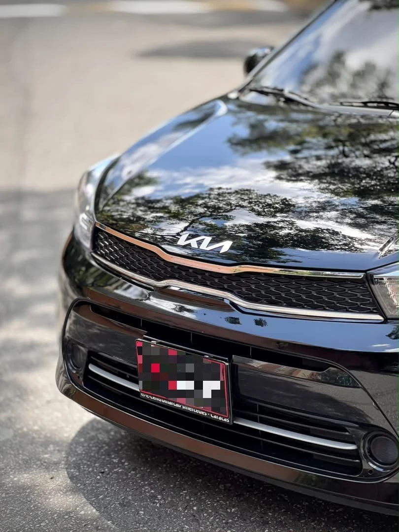 2025 Kia Soluto Premium — foto 5