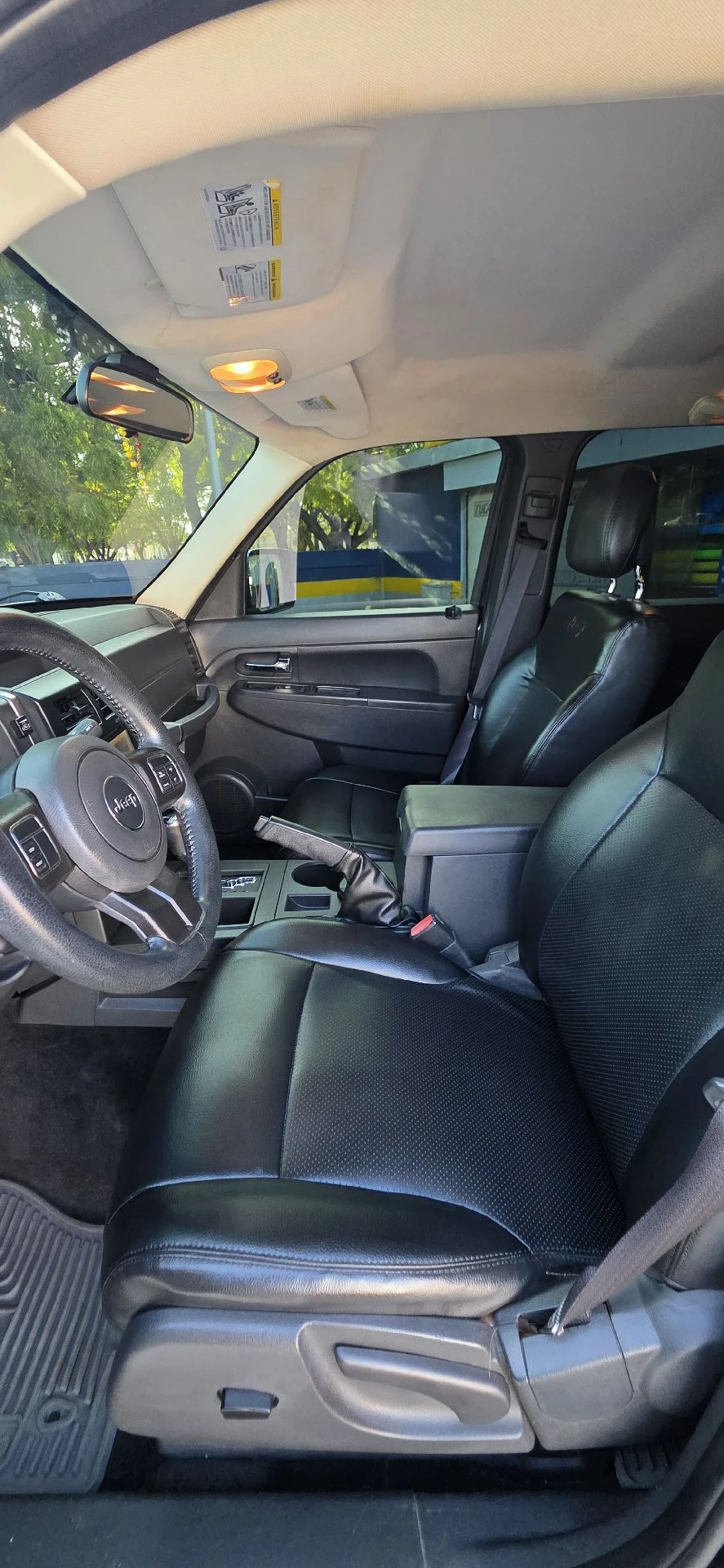 2013 Jeep Cherokee Sport — foto 6