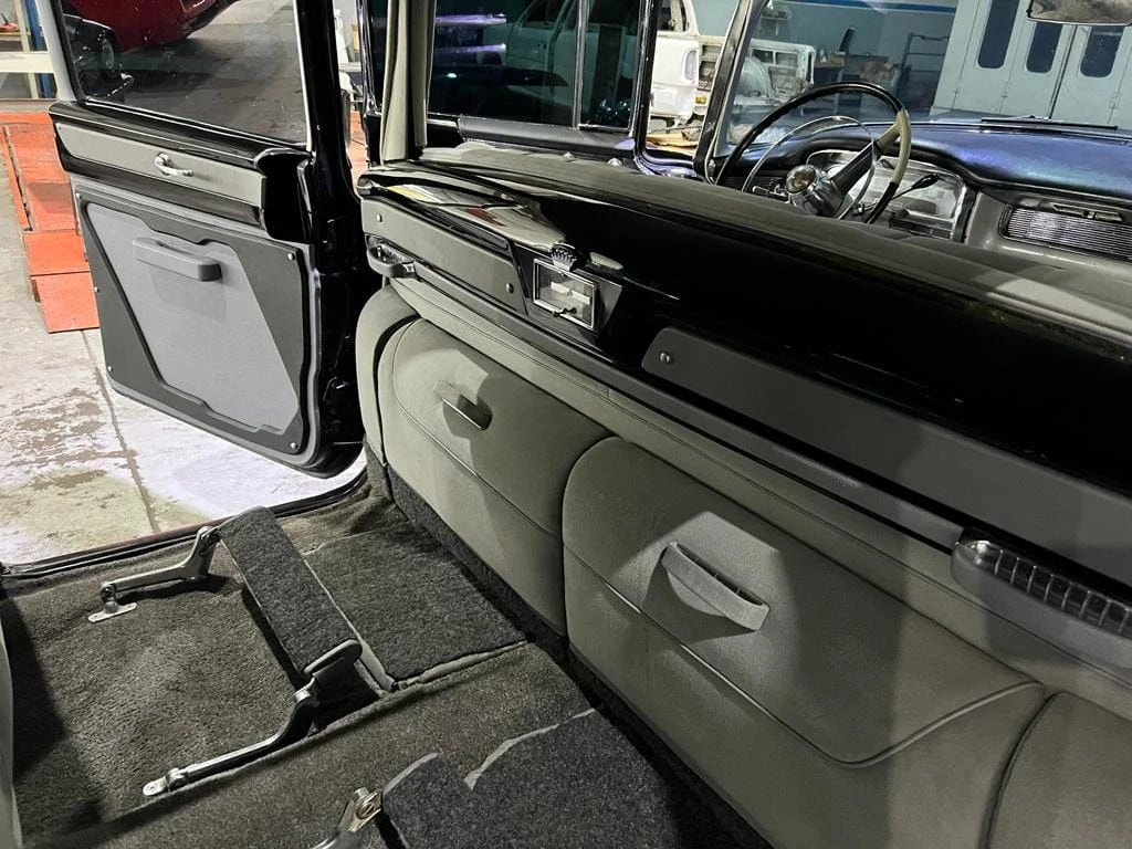 1954 Cadillac Fleetwood Limosina — foto 4
