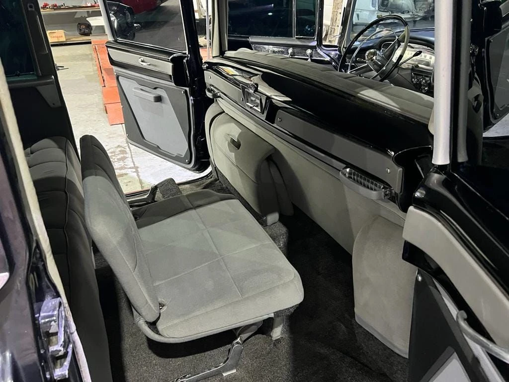 1954 Cadillac Fleetwood Limosina — foto 6