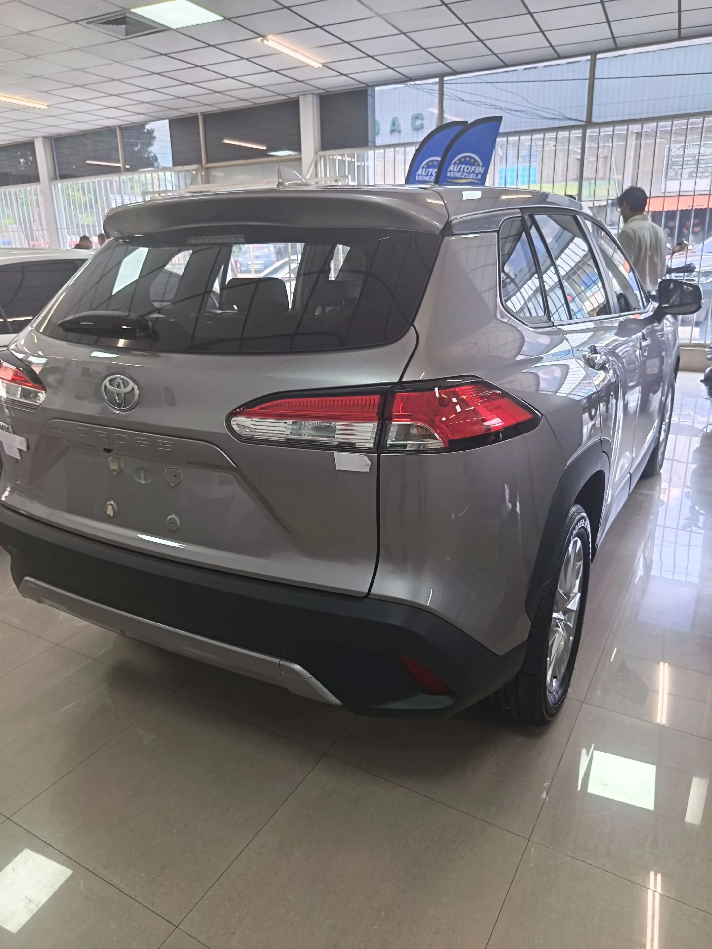 2026 Toyota Corolla Cross Elite — foto 2
