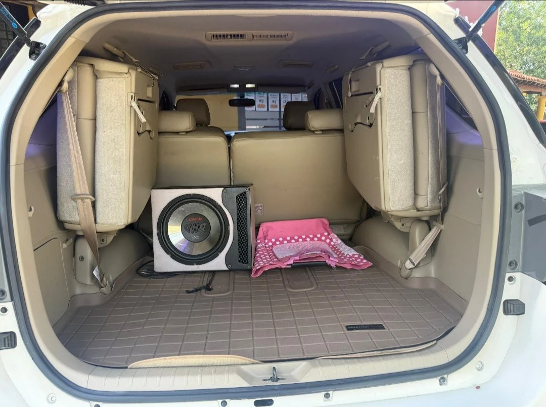 2012 Toyota Fortuner XLE PREMIUN — foto 9