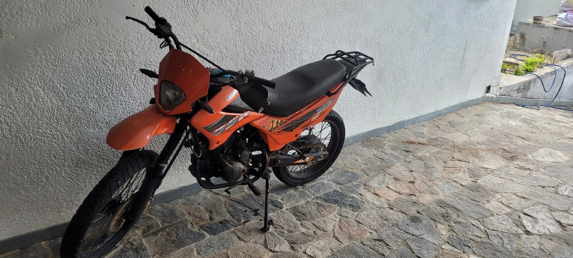 2013 UM DSR SM 200 Sport — foto 6