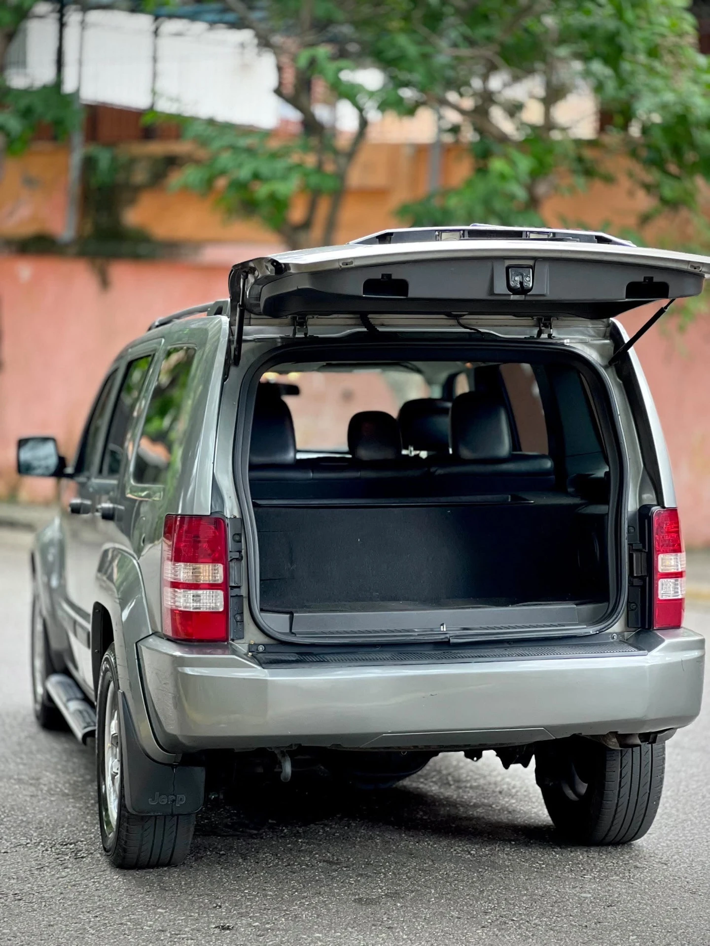 2012 Jeep Cherokee Límite — foto 10