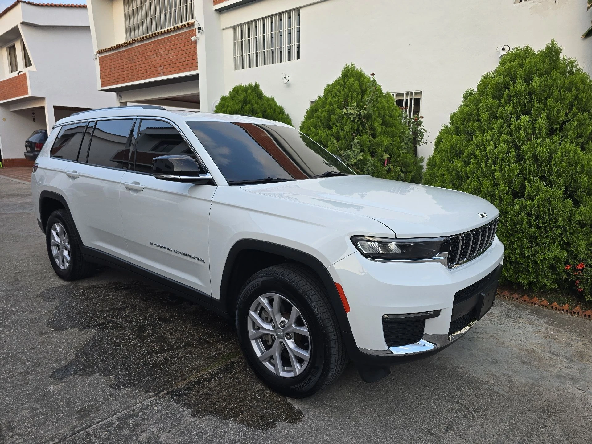 2022 Jeep Grand Cherokee L — foto 2