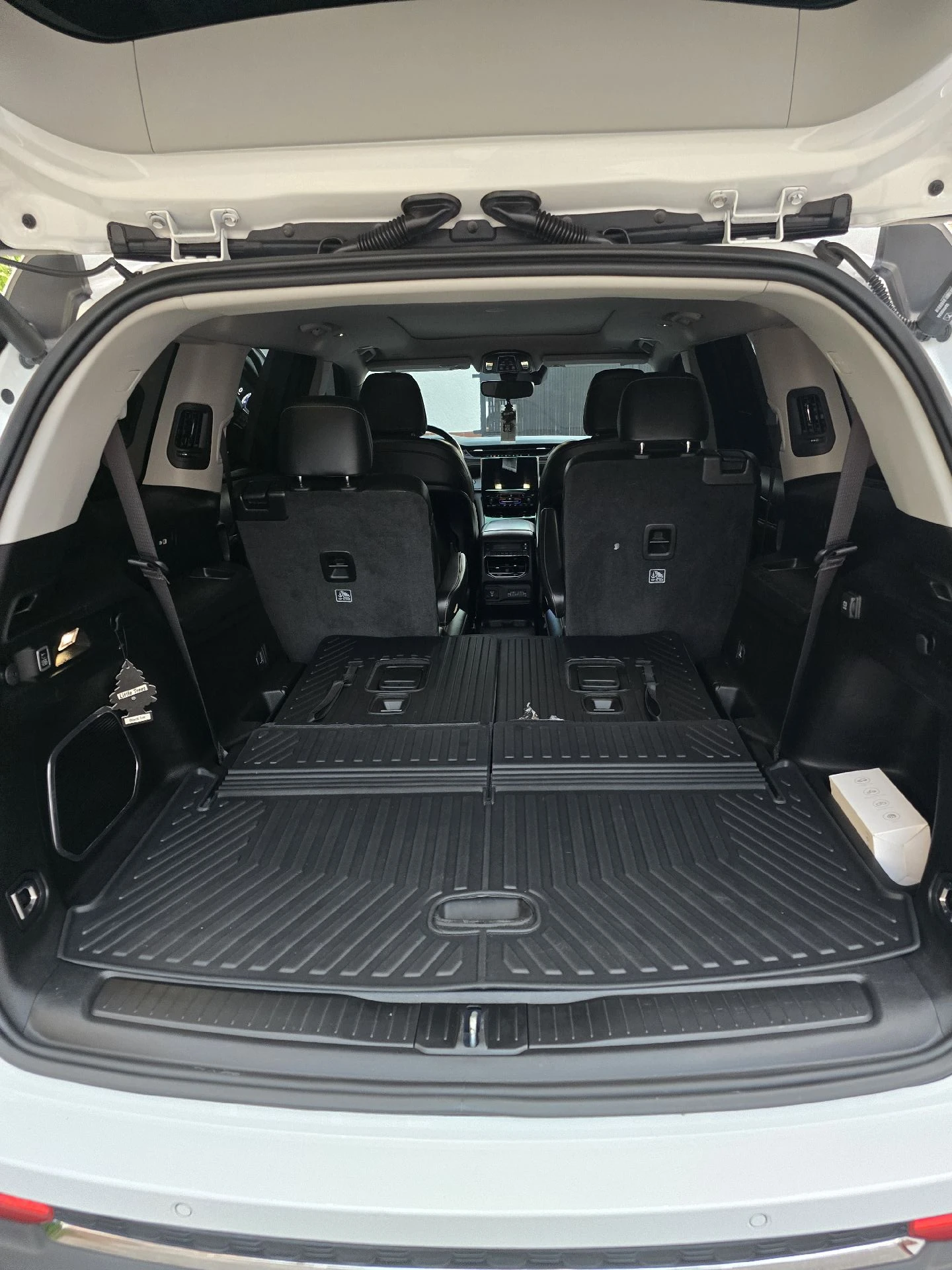 2022 Jeep Grand Cherokee L — foto 7
