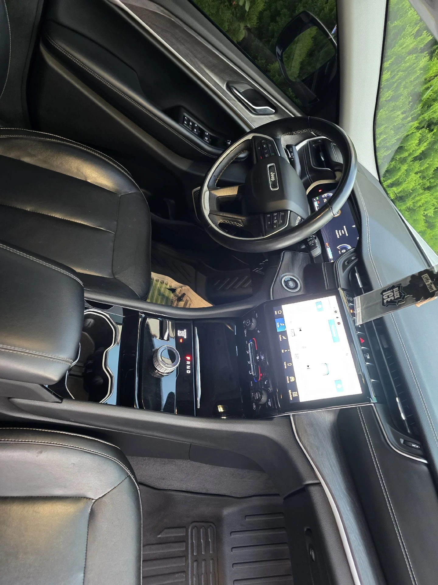 2022 Jeep Grand Cherokee L — foto 10
