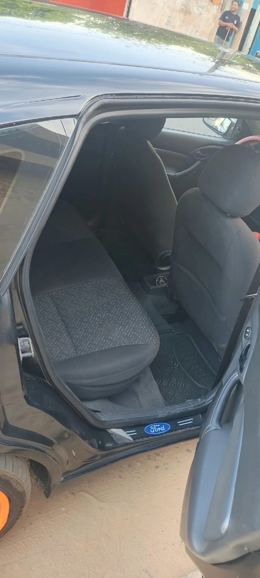 2008 Ford Focus — foto 4