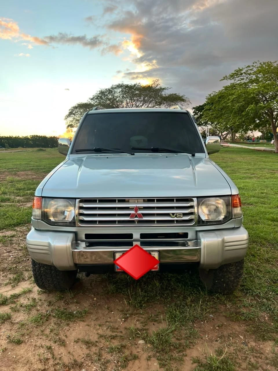 2008 Mitsubishi Montero Glx — foto 5