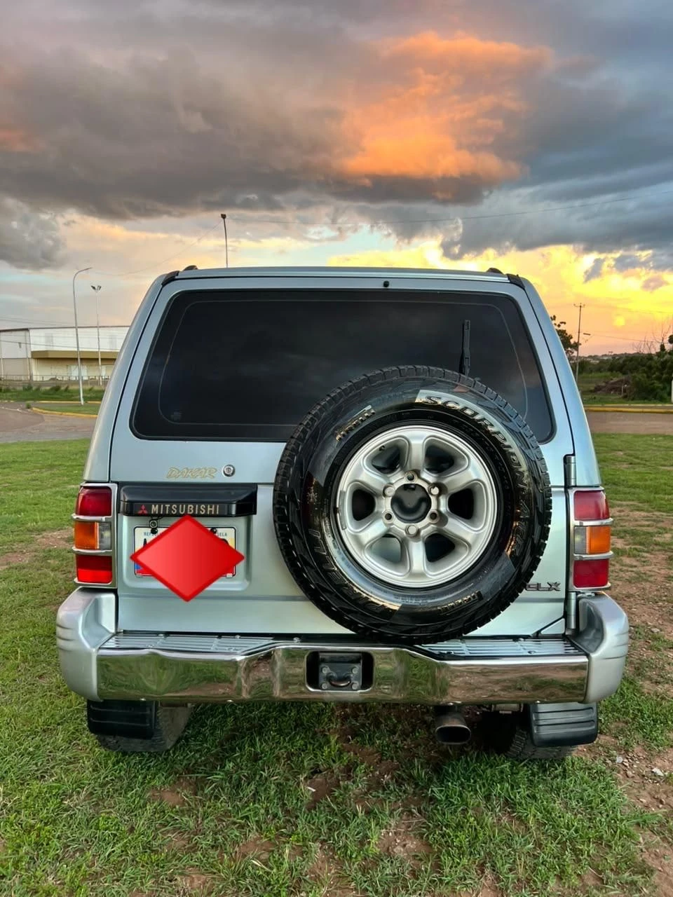 2008 Mitsubishi Montero Glx — foto 6