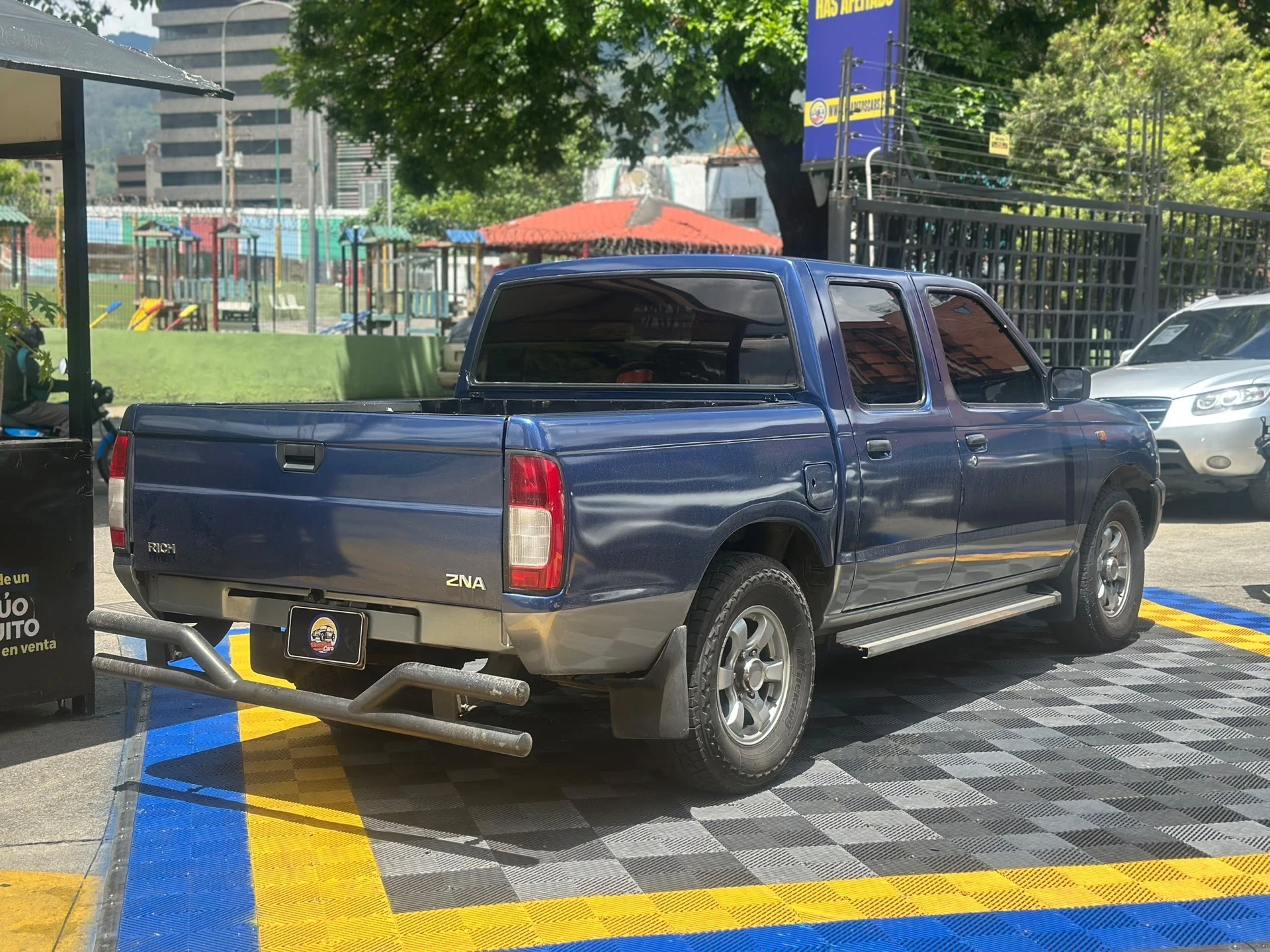 2013 Dongfeng ZNA Rich — foto 5