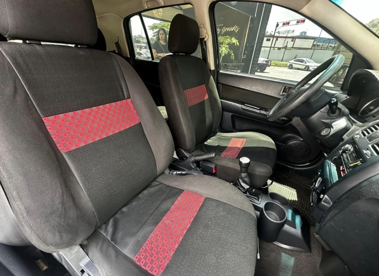 2011 Hyundai Getz — foto 5