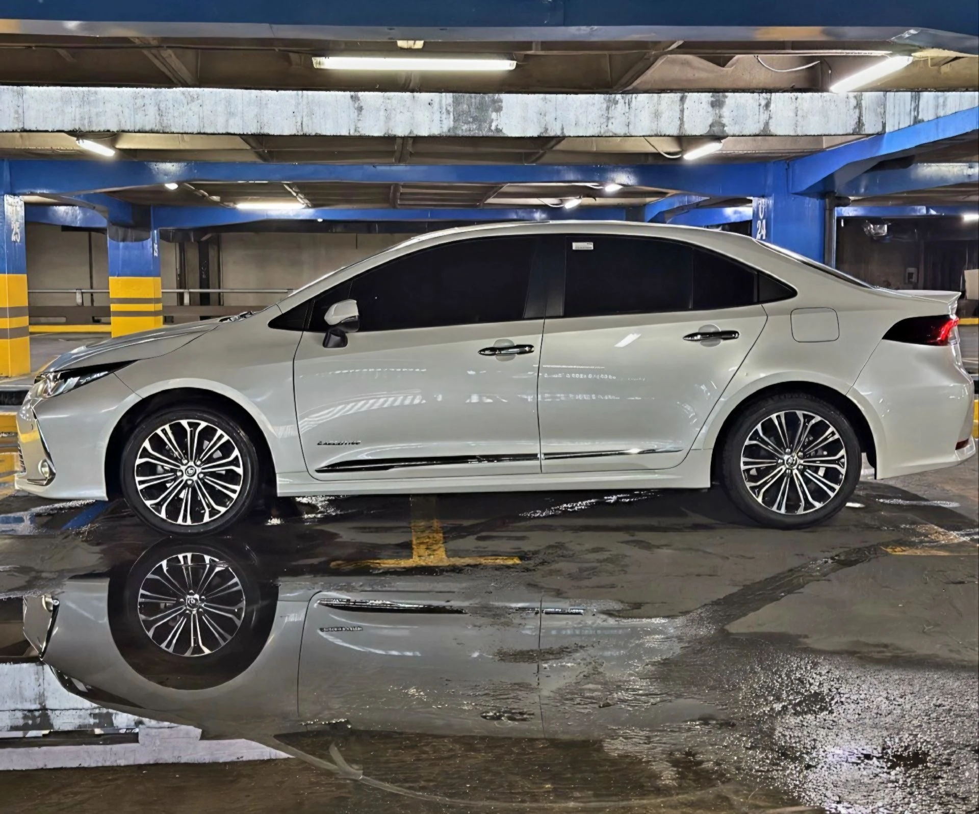 2023 Toyota Corolla EXECUTIVE — foto 8
