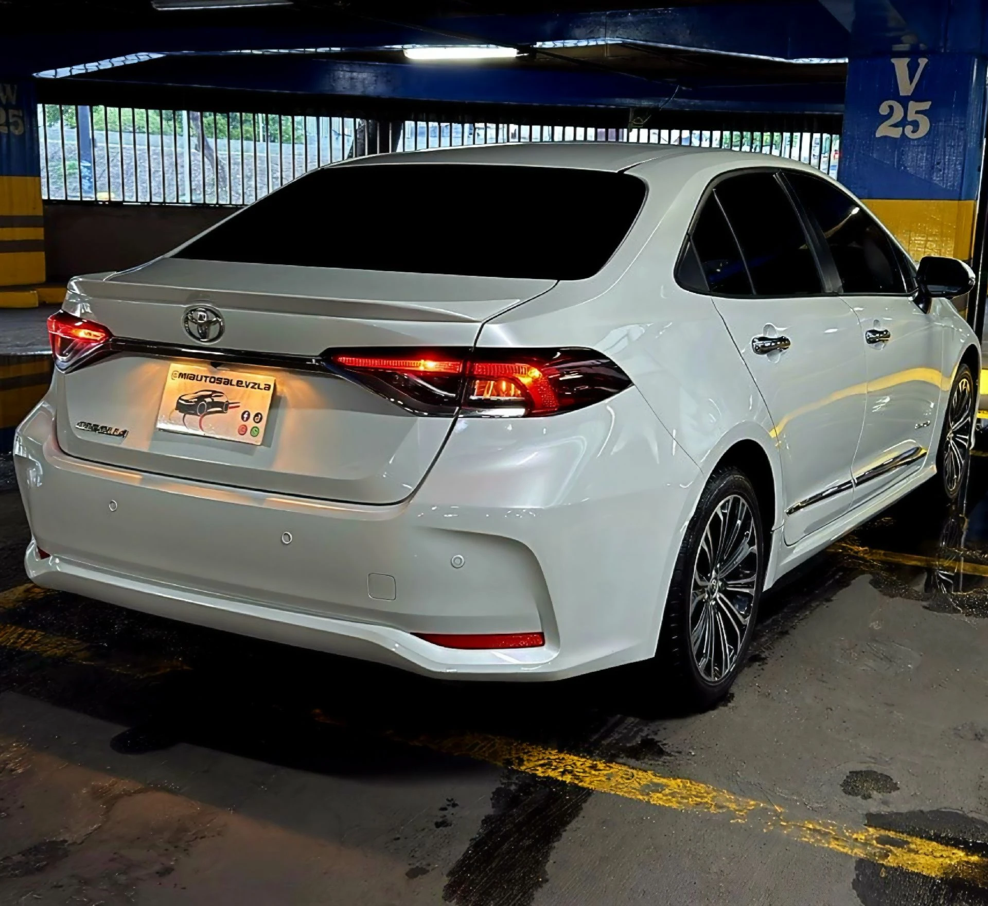 2023 Toyota Corolla EXECUTIVE — foto 6