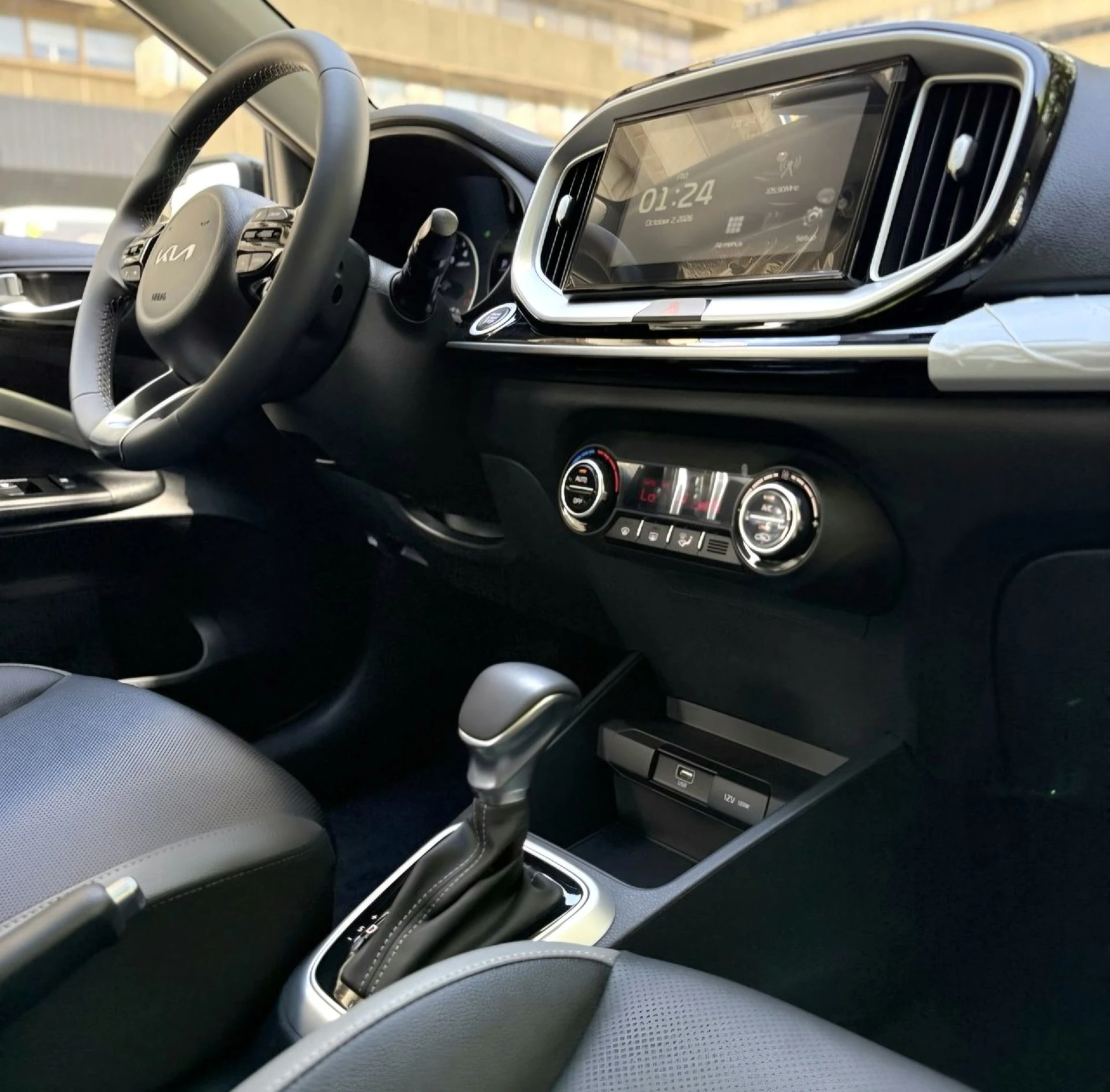 2026 Kia KX1 1.4 — foto 18