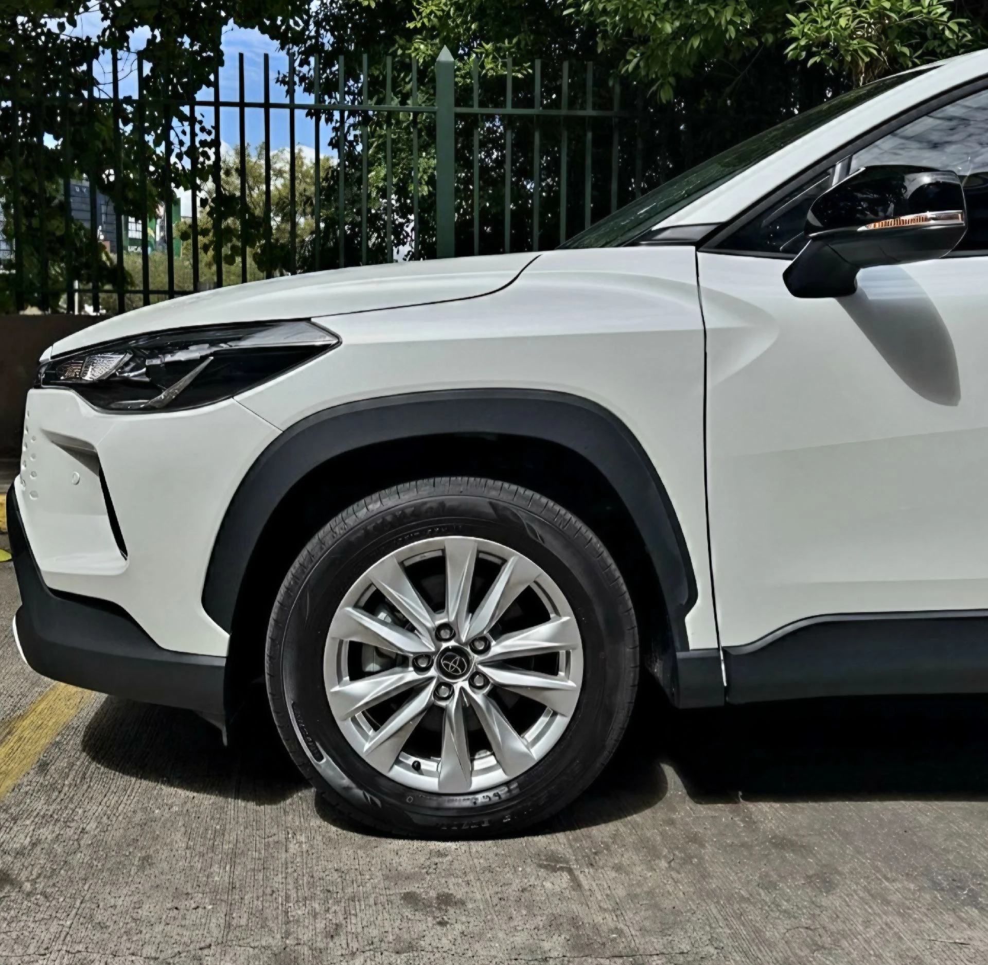 2026 Toyota Corolla Cross ELITE — foto 9