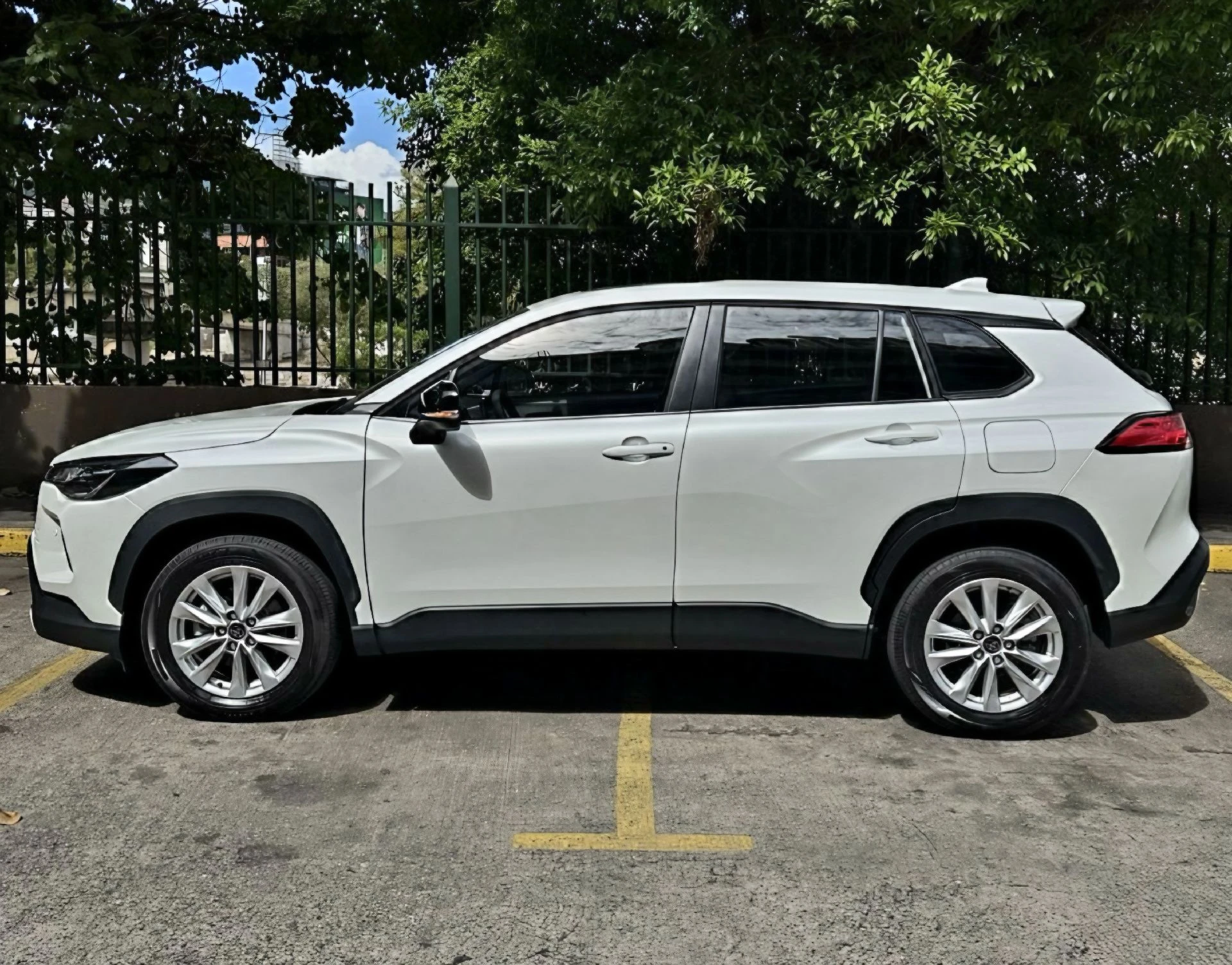 2026 Toyota Corolla Cross ELITE — foto 7