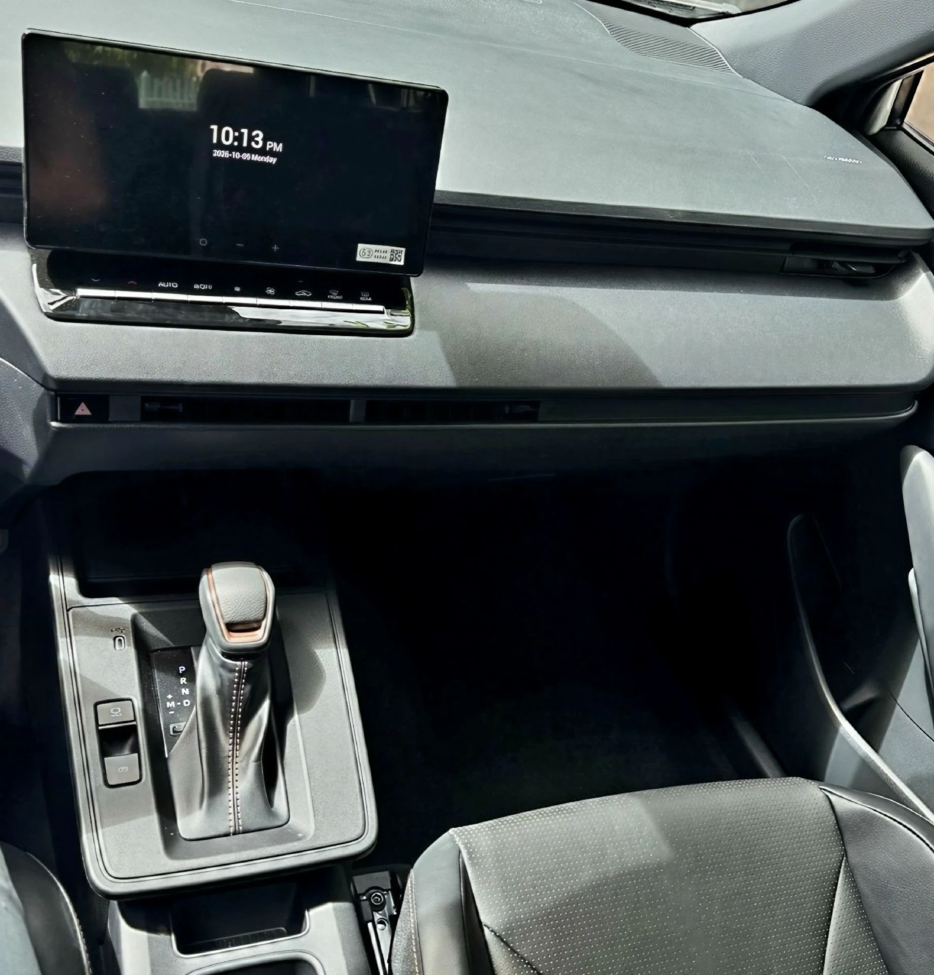 2026 Toyota Corolla Cross ELITE — foto 15